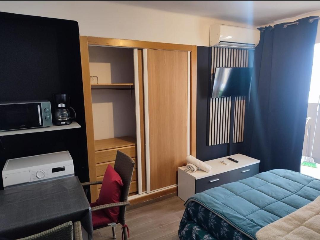 Apartamento segunda línea de la playa Capellán Salou Quarto foto