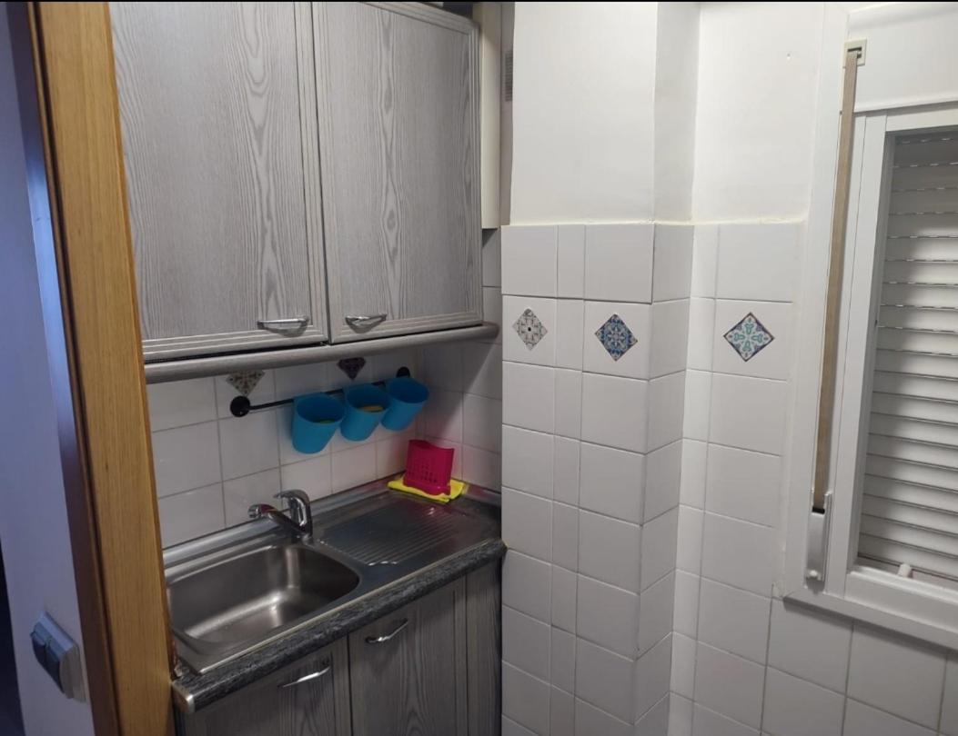 Apartamento segunda línea de la playa Capellán Salou Quarto foto