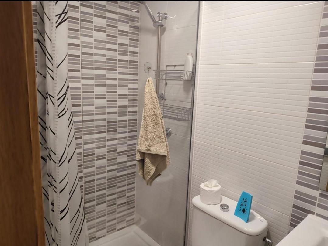Apartamento segunda línea de la playa Capellán Salou Quarto foto