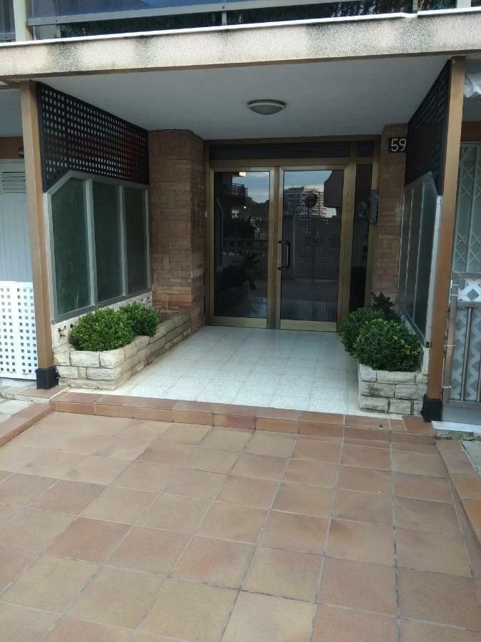 Apartamento segunda línea de la playa Capellán Salou Exterior foto